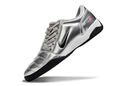 Chuteira Futsal Nike Total 90 III - Dourada