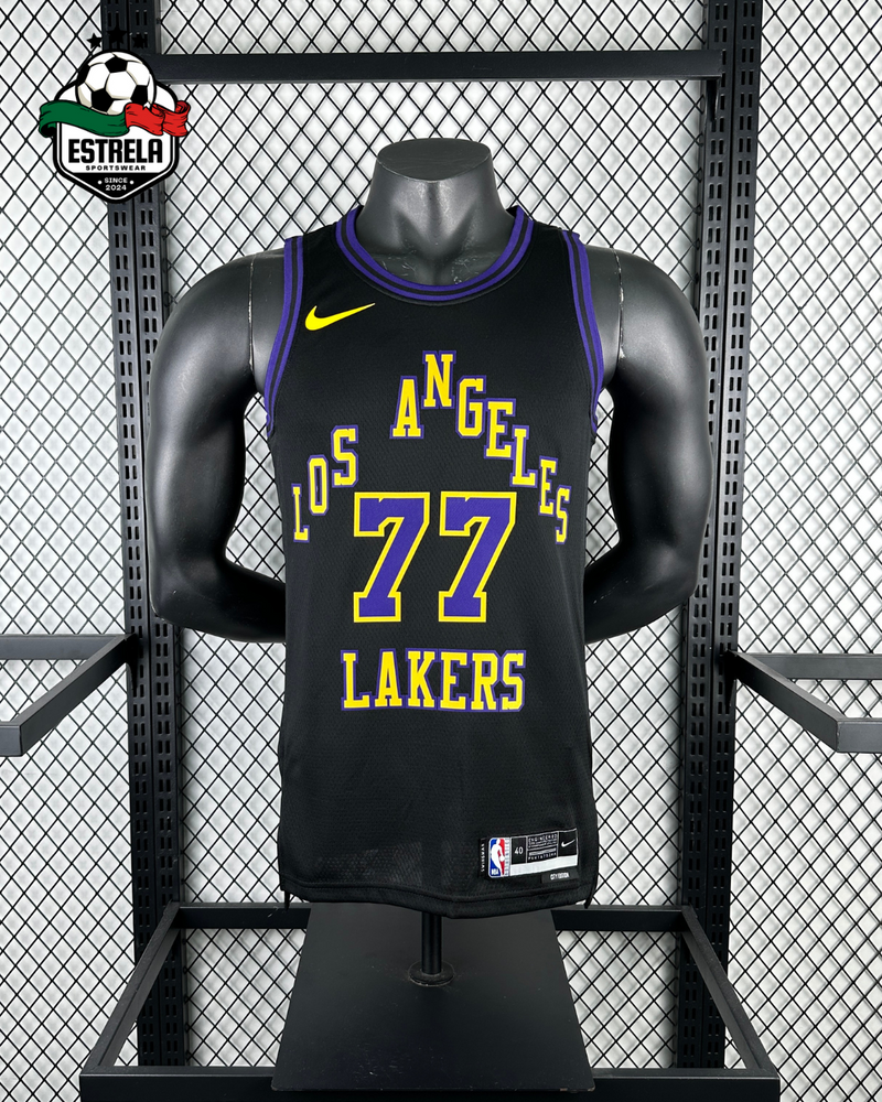 Lakers - Luka Dončić - Preta 1