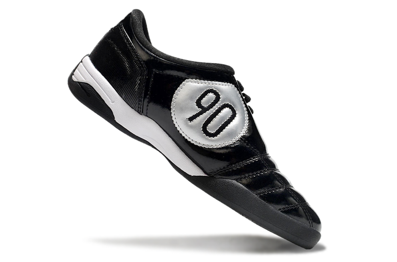 Chuteira Futsal Nike Total 90 III - Dourada