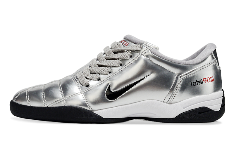 Chuteira Futsal Nike Total 90 III - Dourada