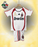 Kit Infantil Milan Alternativo Retrô 2006/07