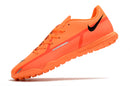 Chuteira Nike Phantom GT2 Club Branca e Laranja
