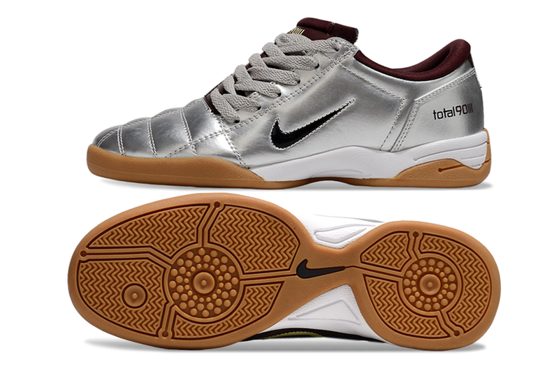 Chuteira Futsal Nike Total 90 III - Dourada