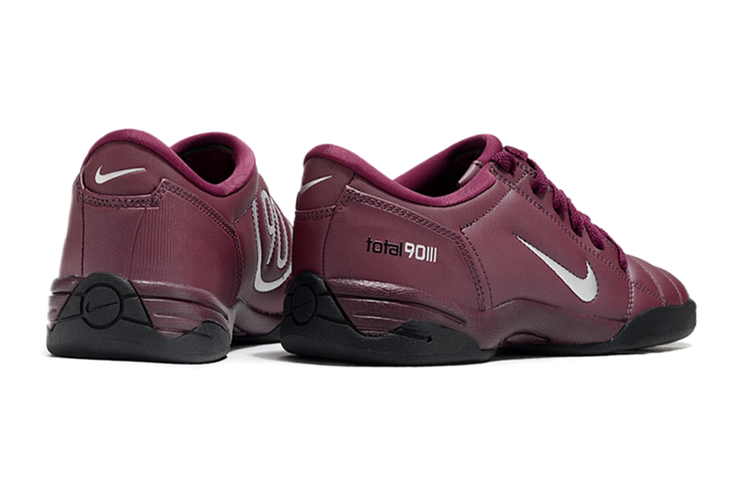 Chuteira Futsal Nike Total 90 III - Dourada