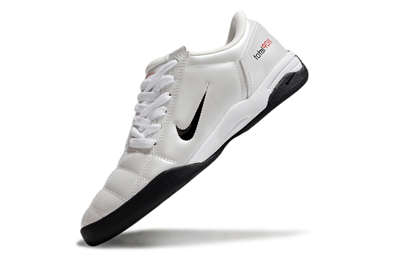 Chuteira Futsal Nike Total 90 III - Dourada