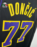 Lakers - Luka Dončić - Preta 1