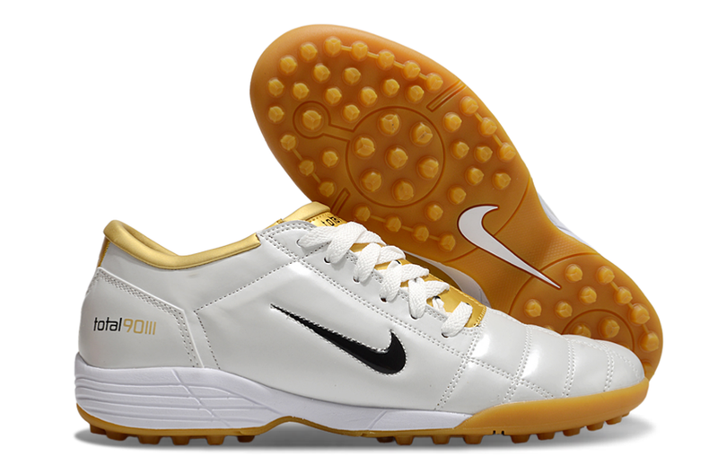 Chuteira Nike Total 90 III - Prata