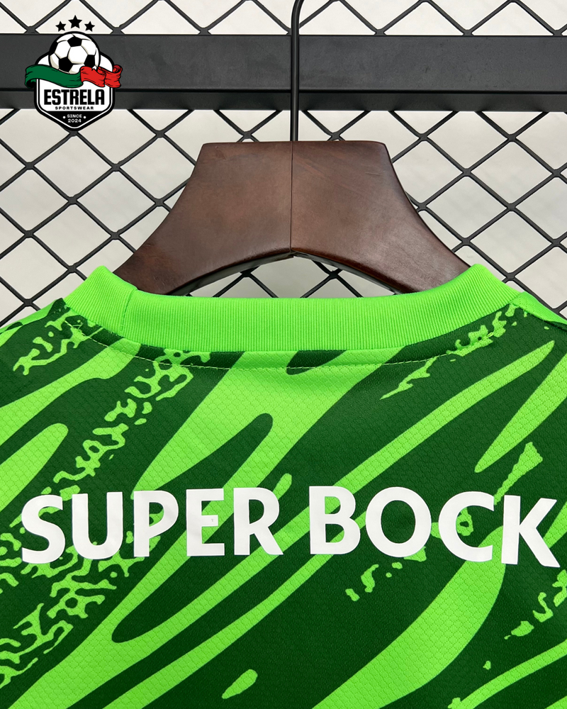 Kit Infantil Sporting Guarda Redes Verde 25/26