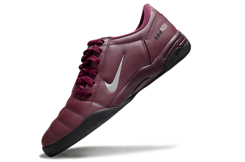 Chuteira Futsal Nike Total 90 III - Dourada