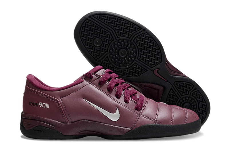 Chuteira Futsal Nike Total 90 III - Dourada