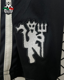 Kit Infantil Manchester United Originals 24/25