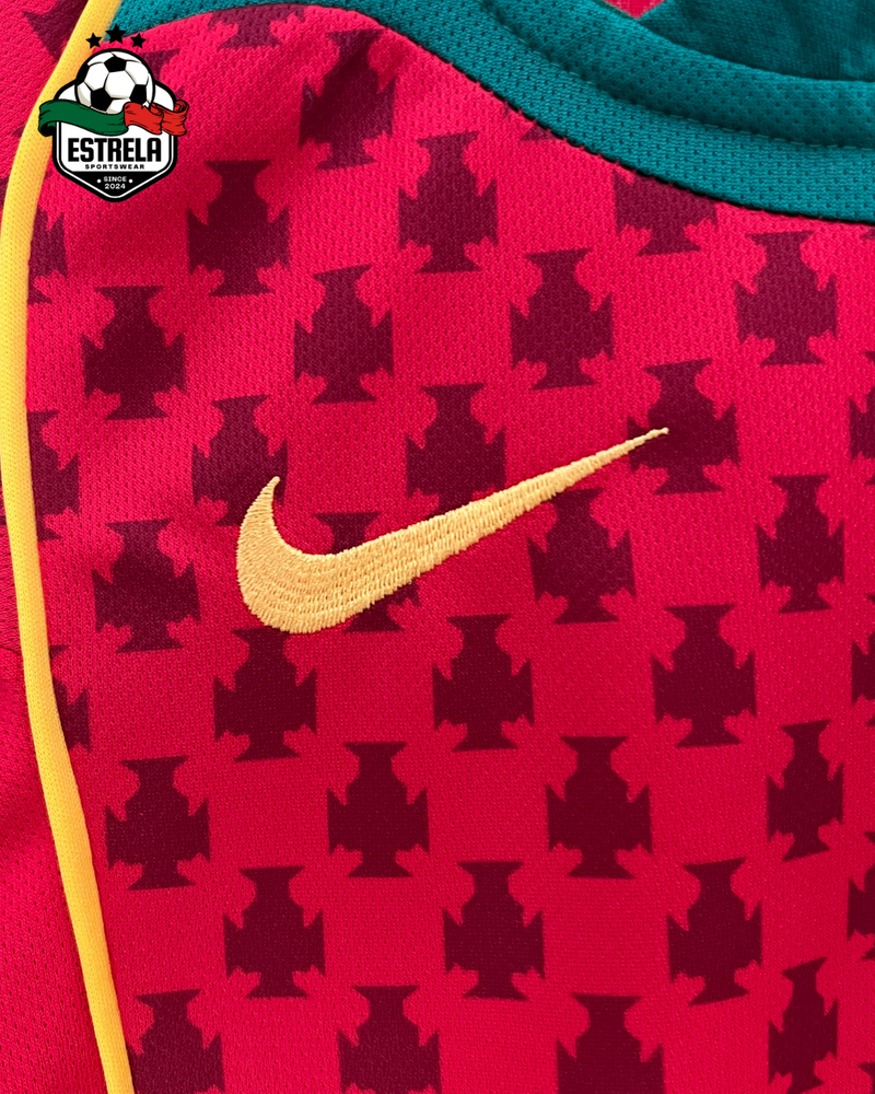 Kit Infantil Portugal Home Retrô 2004