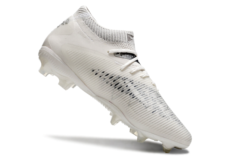 Chuteira Puma Future 8 Ultimate FG - Roxa